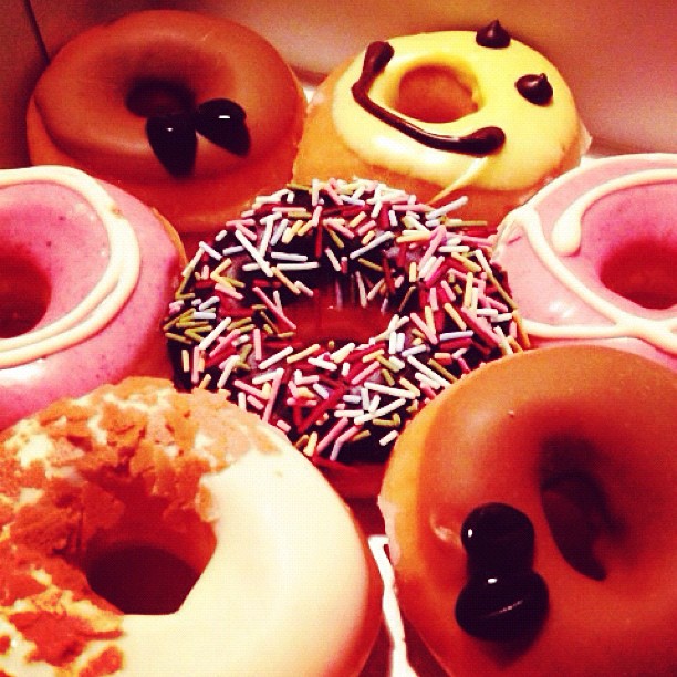 Let's Doughnuts Party !!